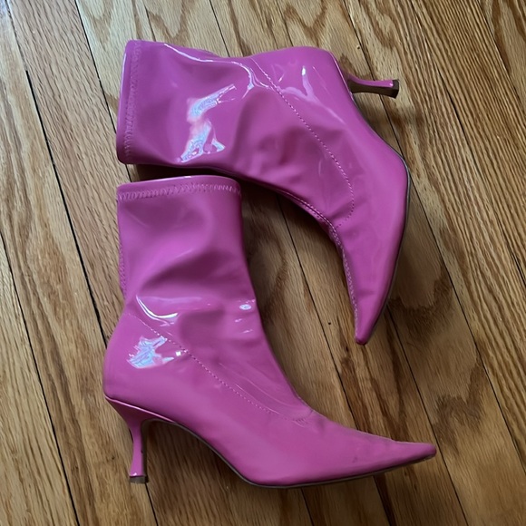 pink kitten heel boots - Picture 2 of 4